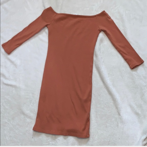 Coral 3/4 Sleeve Ribbed Off Shoulder Bodycon Dress - Picture 7 of 10